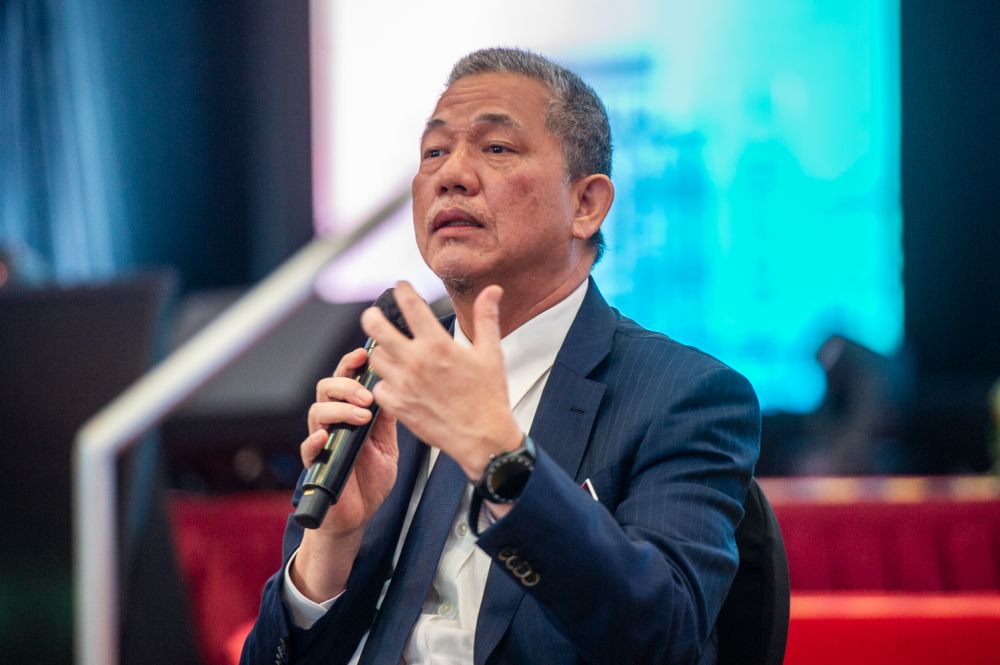 Minister of Works Datuk Seri Fadillah Yusof speaks to reporters at the Putrajaya International Convention Centre March 1, 2020. u00e2u20acu201d Picture by Shafwan Zaidon