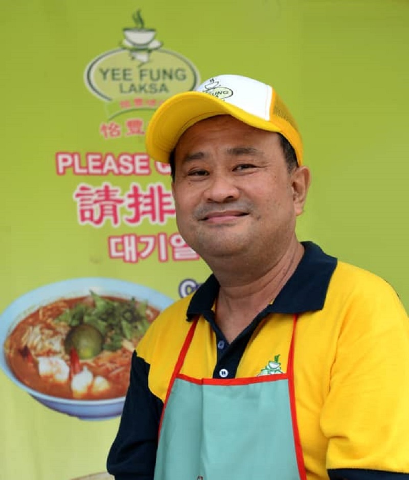 Chengu00e2u20acu2122s coffee shop has been offering its popular laksa for close to 37 years. u00e2u20acu2022 Borneo Post pic