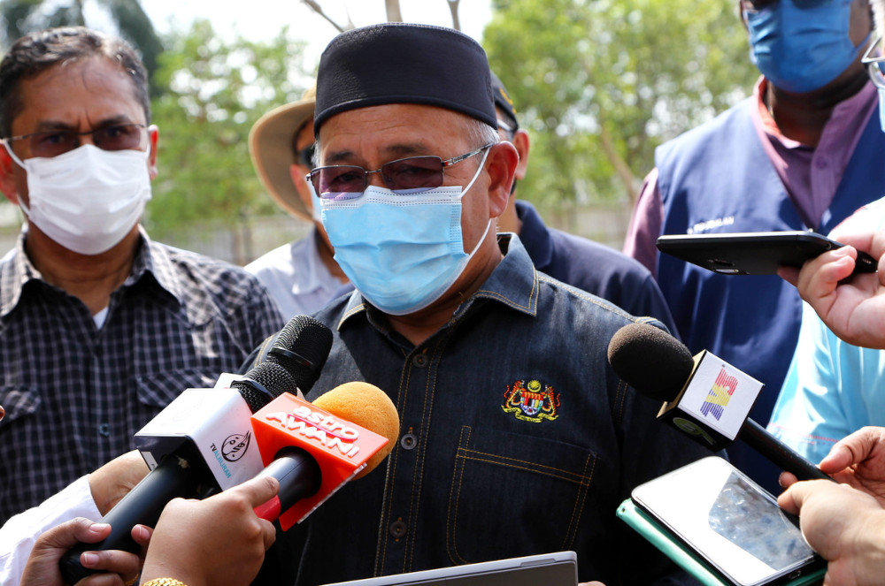 Environment and Water Minister Datuk Seri Tuan Ibrahim Tuan Man speaking to reporters during his visit to Sungai Kim Kim in Johor, March 9, 2021. u00e2u20acu201d Bernama pic 