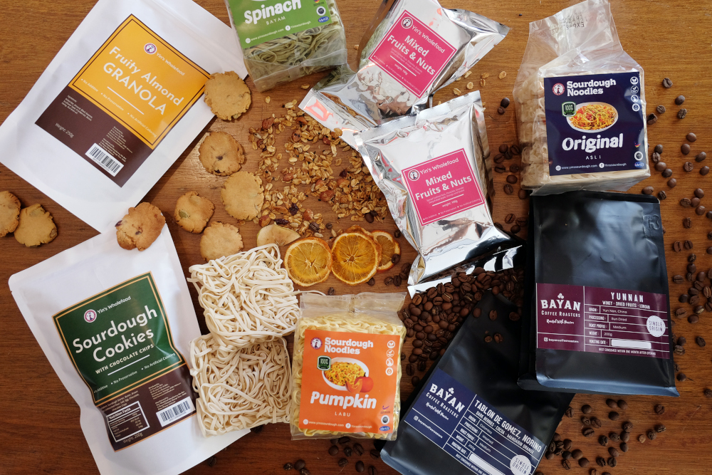 These are some of the products on sale, such as Mixed Fruits & Nuts, Sourdough Noodles, Grandola, Coffee Beans and Sourdough cookies. — Picture by Steven Ooi KE