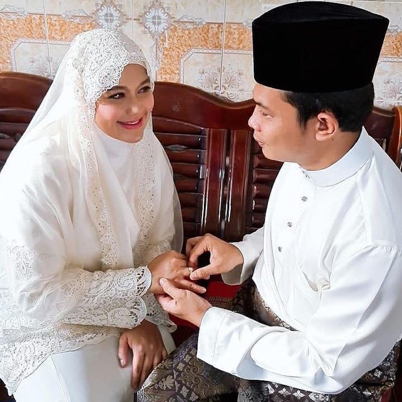 Itu00e2u20acu2122s complicated: Chef Wan shared his disappointment on Friday after discovering Serina and Aidid were secretly married in Thailand. u00e2u20acu201d Picture from Instagram/Chef Wan