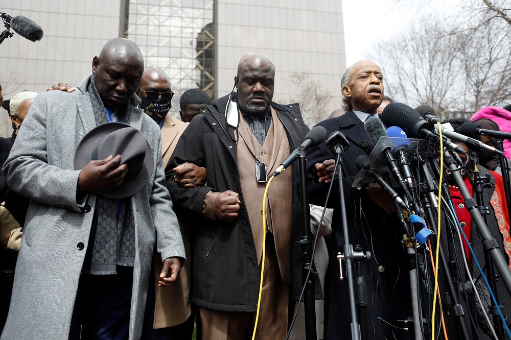 Attorney Ben Crump, Rodney Floyd and Reverend Al Sharpton lead a prayer during a press conference while closing arguments come to close for former Minneapolis Police officer Derek Chauvinu00e2u20acu2122s murder trial in Minneapolis April 19, 2021. u00e2u20acu201d Reuters pic