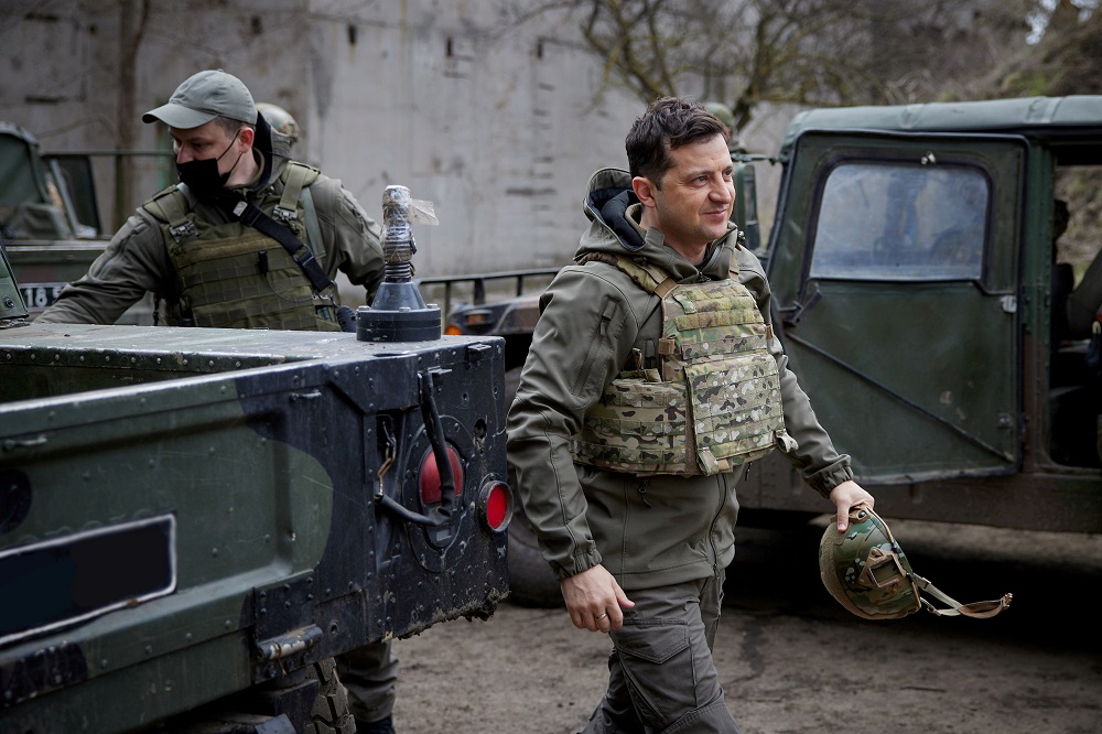 Ukraine's President Volodymyr Zelenskiy visits positions of armed forces near the frontline with Russian-backed separatists in Donbass region, Ukraine April 9, 2021. u00e2u20acu201d Picture by Ukrainian Presidential Press Service/Handout via Reuters