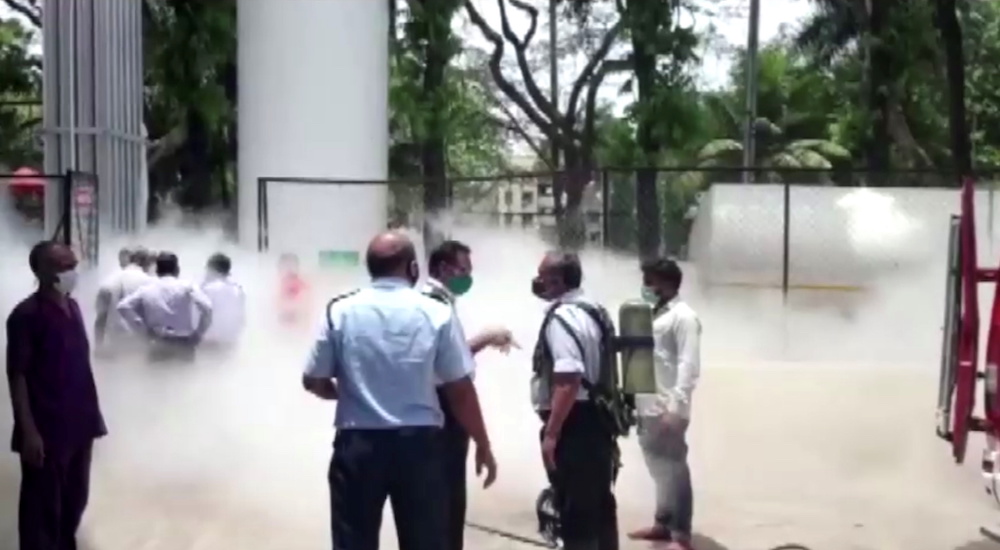 An oxygen tanker leaks at hospital premises where Covid-19 patients died due to lack of oxygen in Nashik, India April 21, 2021 in this still image taken from video. u00e2u20acu201d Reuters picnn