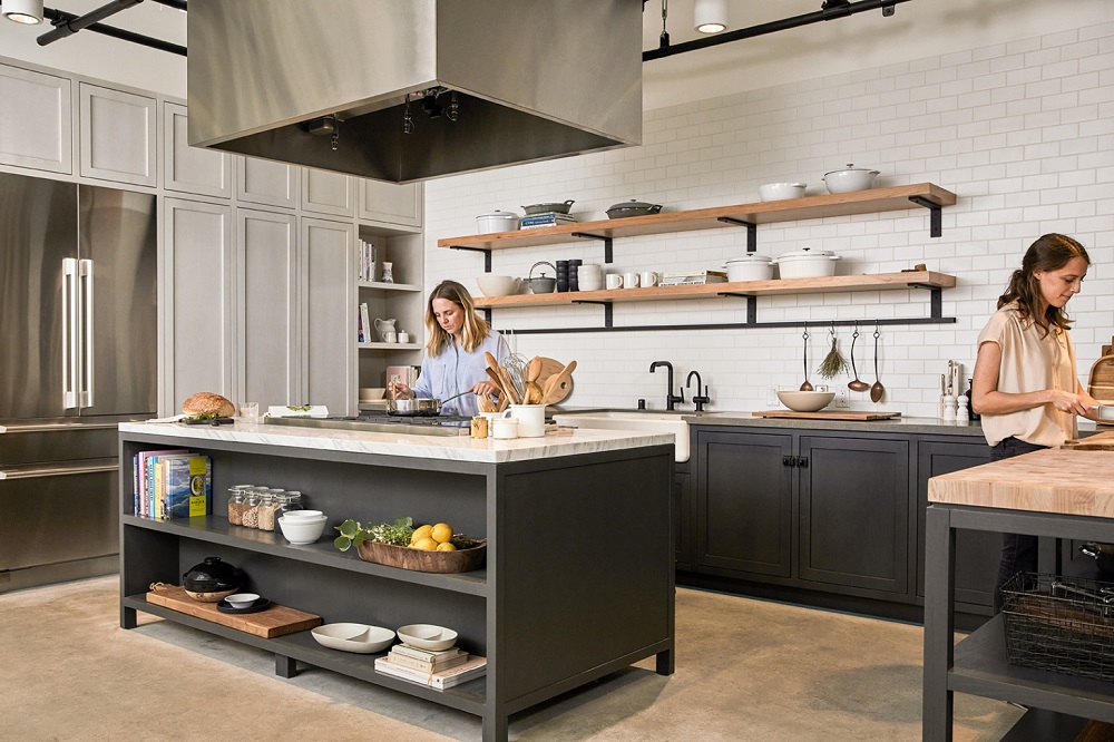 At the Goop California offices. u00e2u20acu201d Rapt Studio pic