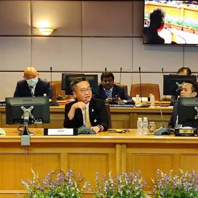 Bryan Lai Wai Chong also resigned as Selangor DAP organising secretary last week, however, he decided to leave the party entirely as it has suffered criticism over his alleged affair. u00e2u20acu201d Picture from Facebook/Bryan Lai