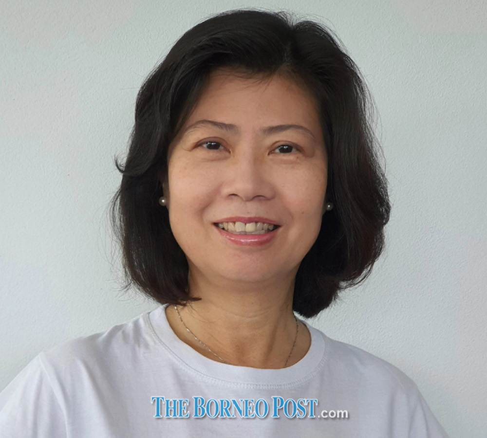 Bukit Assek assemblywoman Irene Chang claimed Sibu folk needing to travel to Bintulu have swarmed Lanang Clinic for swab tests and were being charged RM150 per person. u00e2u20acu201d Borneo Post Online pic