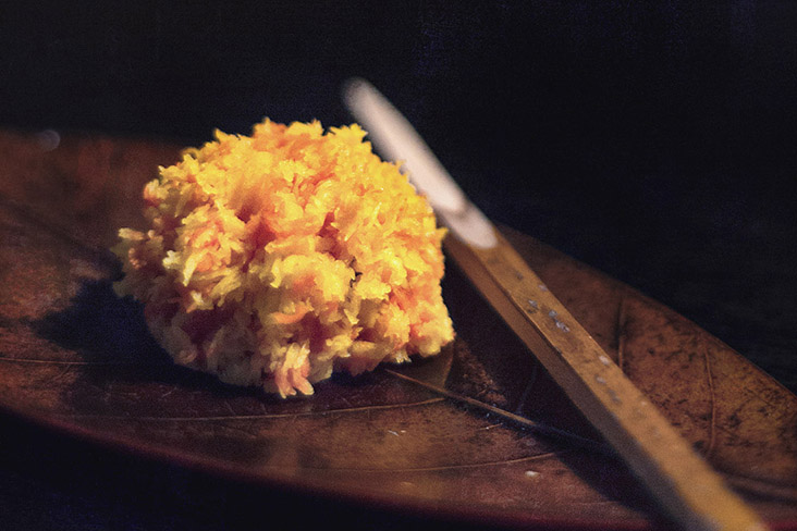 End your meal with some sweet potato purée mixed with 'angko' or adzuki bean paste.