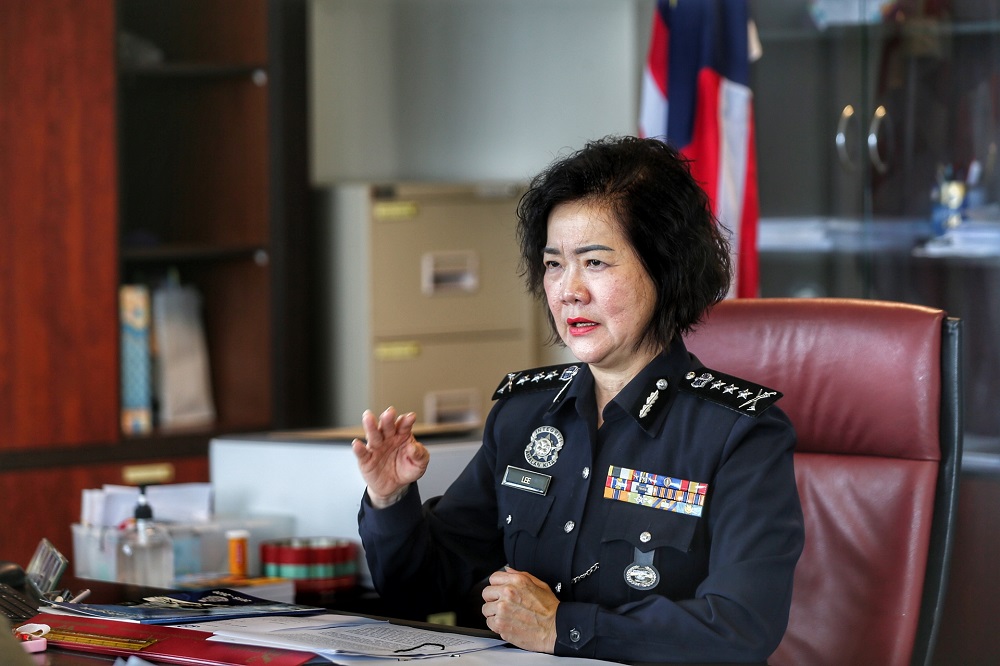 Lee hopes for more chances will be given to fellow policewomen. ― Picture by Ahmad Zamzahuri 
