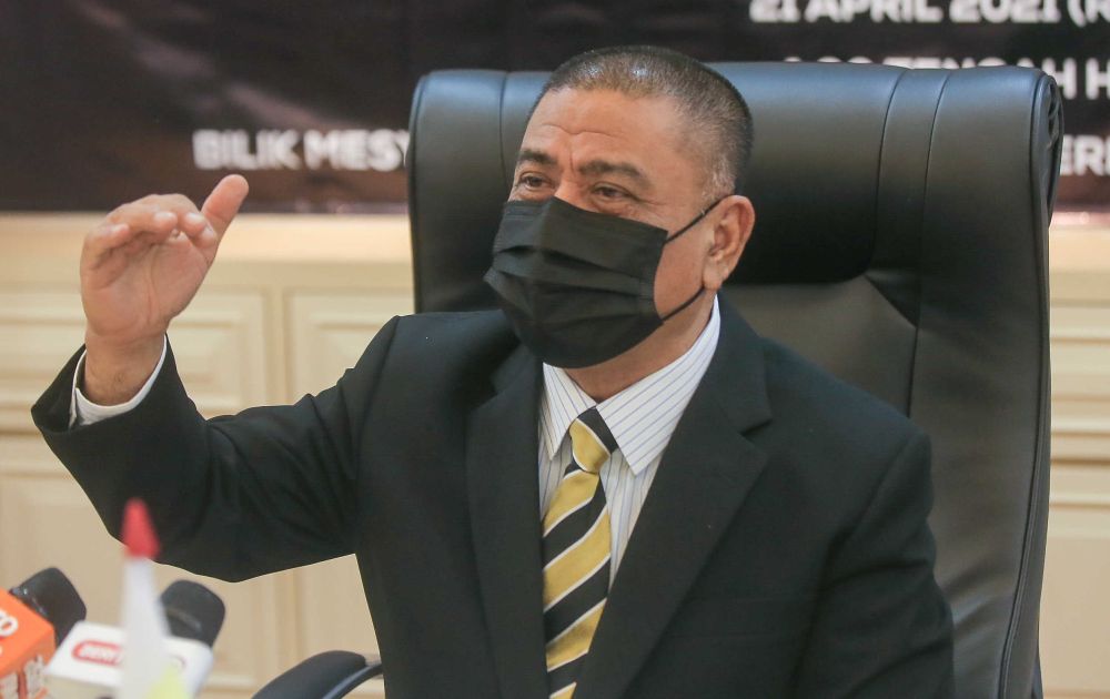 Perak Mentri Besar Datuk Saarani speaks during a press conference at the Mentri Besaru00e2u20acu2122s office in Ipoh April 21, 2021. u00e2u20acu201d Picture by Farhan Najib