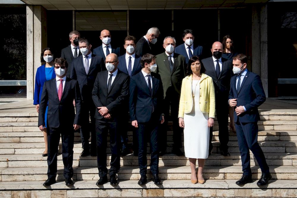 Ministers of the new Slovak Government and the newly appointed Slovakian Prime Minister Eduard Heger (front row, centre) pose for a photo after they were sworn in, in front of the governmentu00e2u20acu2122s seat in Bratislava, Slovakia, April 1, 2021. u00e2u20acu201d AFP pic