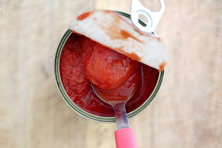 Tomato paste has a more intense acidity compared to ketchup.