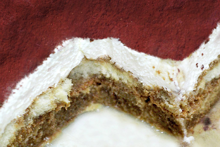 Scoop it or slice it, tiramisù simply needs to taste good.