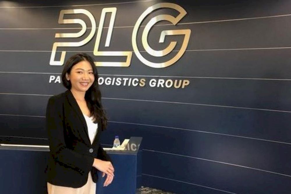 Aretha Chen, 34, picked up a job in the logistics industry just weeks after she was forced to leave her managerial position in the food and beverage sector. u00e2u20acu201d TODAY pic