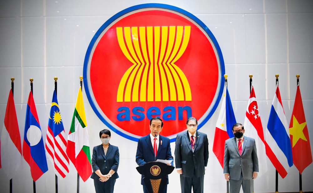 Indonesian President Joko Widodo speaks during a news conference after attending the Asean leadersu00e2u20acu2122 summit in Jakarta, Indonesia, April 24, 2021. u00e2u20acu201d Laily Rachev/Indonesian Presidential Palace handout pic via Reuters 