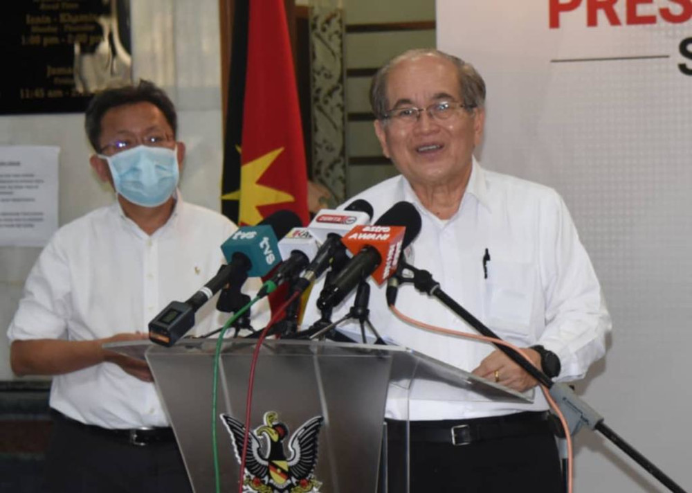 Deputy Chief Minister Datuk Amar Douglas Uggah speaking to reporters in Kuching, April 6, 2021. u00e2u20acu201d Picture by the state Information Departmentn