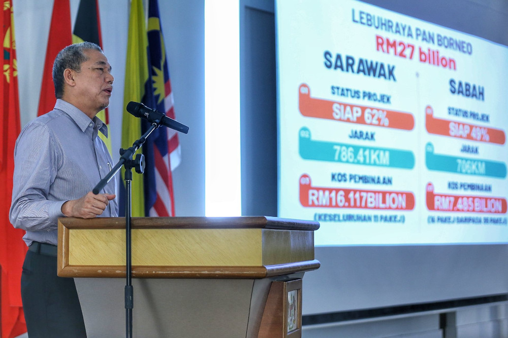 Works Minister Datuk Seri Fadillah Yusof speaks during a meet and greet with media practitioners at Kompleks Kerja Raya in Kuala Lumpur, April 6, 2021. u00e2u20acu201d Picture by Ahmad Zamzahuri