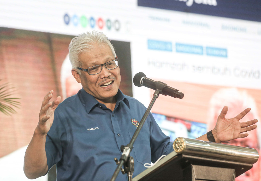 Home Minister Datuk Seri Hamzah Zainudin delivering a speech at the Malaysia Prihatin programme at Tambun Bandar Baru Multipurpose Hall in Ipoh, April 9, 2021. u00e2u20acu201d Picture by Farhan Najib 