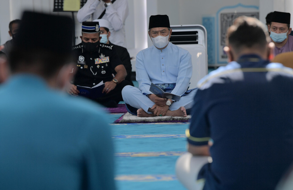 Prime Minister Tan Sri Muhyiddin Yassin who is also the Pagoh MP attending the Yasin and Tahlil Recital and Pagoh Parliament Ramadan 1442H/ 2021M Donation at the Haji Muhammad Yassin Mosque in Pagoh, April 23, 2021. u00e2u20acu201d Bernama pic 