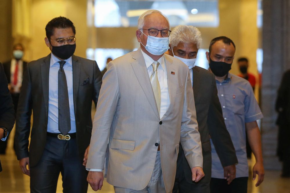 Datuk Seri Najib Razak arrives at the Court of Appeal in Putrajaya April 20, 2021. u00e2u20acu201d Picture by Yusof Mat Isa