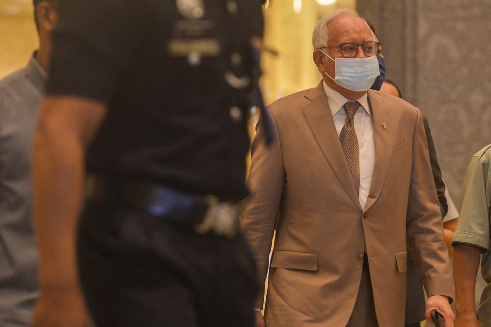 Datuk Seri Najib Tun Razak arrives at the Court of Appeal, Putrajaya on April 5, 2021. u00e2u20acu201d Picture by Miera Zulyana