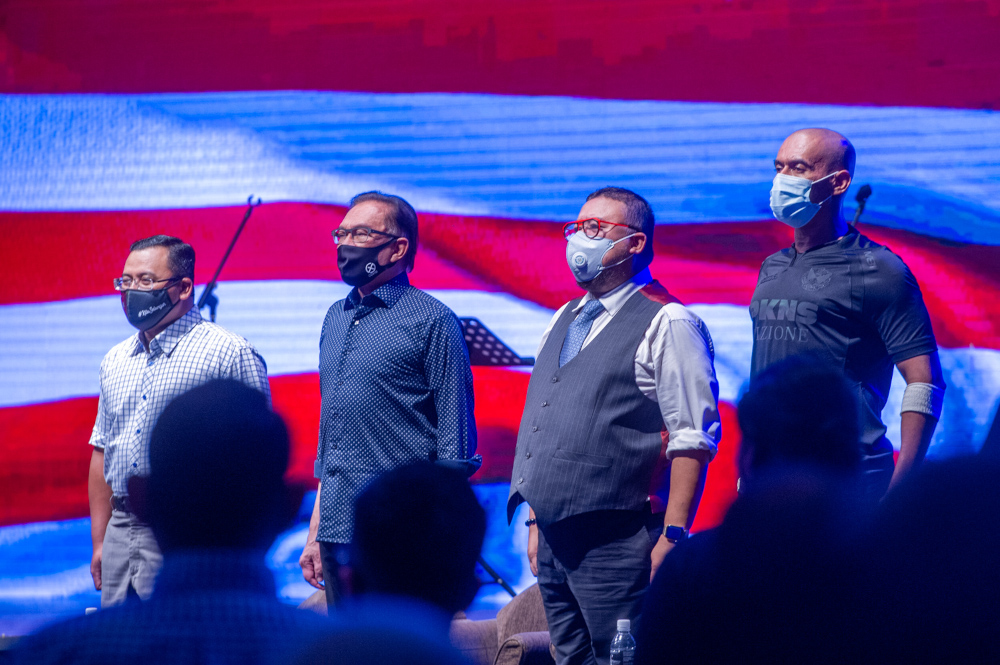 PKR president Datuk Seri Anwar Ibrahim, Selangor MB Datuk Seri Amirudin Shari, actor Afdlin Shauki and music producer, actor and singer Altimet during the Temu Anwar session at Flamingo hotel in Ampang, April 1, 2021. u00e2u20acu201d Picture by Shafwan Zaidon