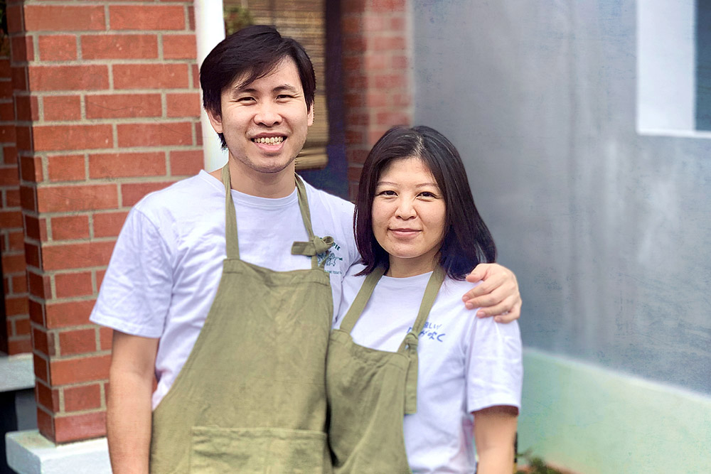 The husband and wife couple behind Jumble Hummus: MK Wong and Sian Pek Yin (Sean).