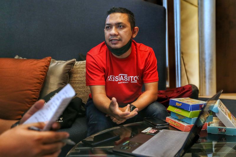 Member of the Malaysian Angkasawan Programme, Awang Shahrizan Awang Abu Bakar talks about debunking space myths and preparing for space. u00e2u20acu201d Picture by Ahmad Zamzahuri