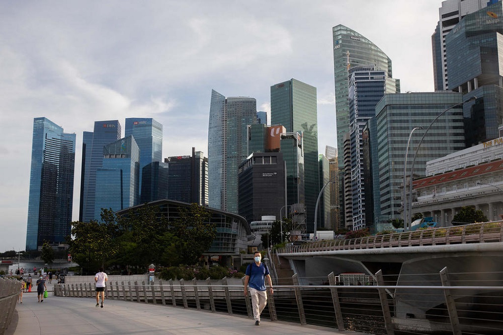 MAS said 6,500 new roles were on offer in Singapore's financial sector in 2021. u00e2u20acu201d TODAY pic