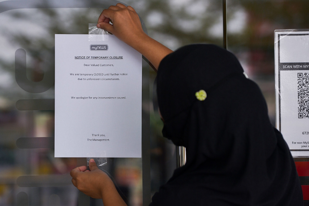 Malls are closed from May 9-11 as part of HIDE requirement during MCO 3.0 at GM Klang Wholesale City May 9, 2021. u00e2u20acu201d Picture by Miera Zulyana