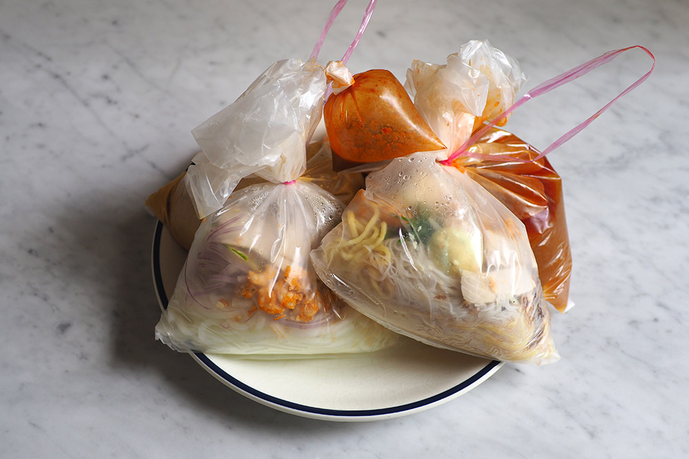 Once you place your takeaway order, everything is quickly prepared.