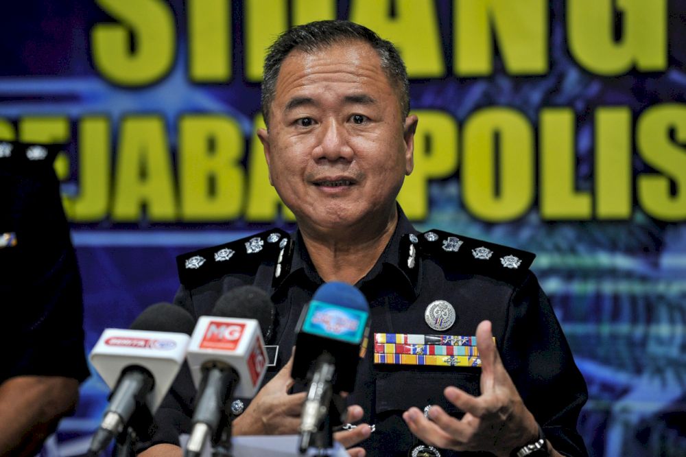 Sentul district police chief ACP Beh Eng Lai at a press conference, April 24, 2021. u00e2u20acu201d Bernama pic