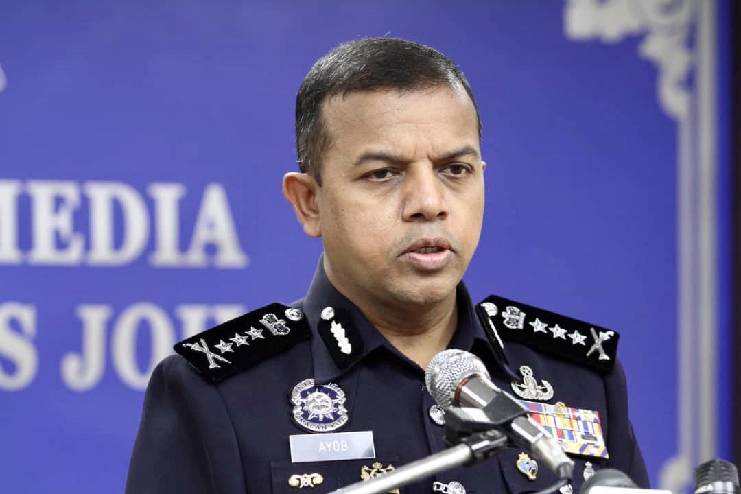 Johor police chief Datuk Ayob Khan Mydin Pitchay said another seven male youths were arrested yesterday in connection with the provocative flash mob protest in Parit Raja last week. u00e2u20acu201d Picture by Ben Tan
