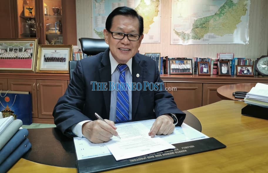 Minister in-charge of Miri Divisional Disaster Management Committee (MDDMC) Datuk Lee Kim Shin when contacted this morning, confirmed that this had to be done based on advice by the Ministry of Health. u00e2u20acu2022 Borneo Post pic
