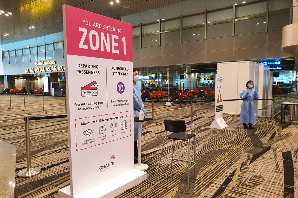 All Singapore citizens and permanent residents will only be allowed to board their transport into Singapore if they have a negative Covid-19 PCR test taken within 72 hours before departure. u00e2u20acu2022 TODAY pic
