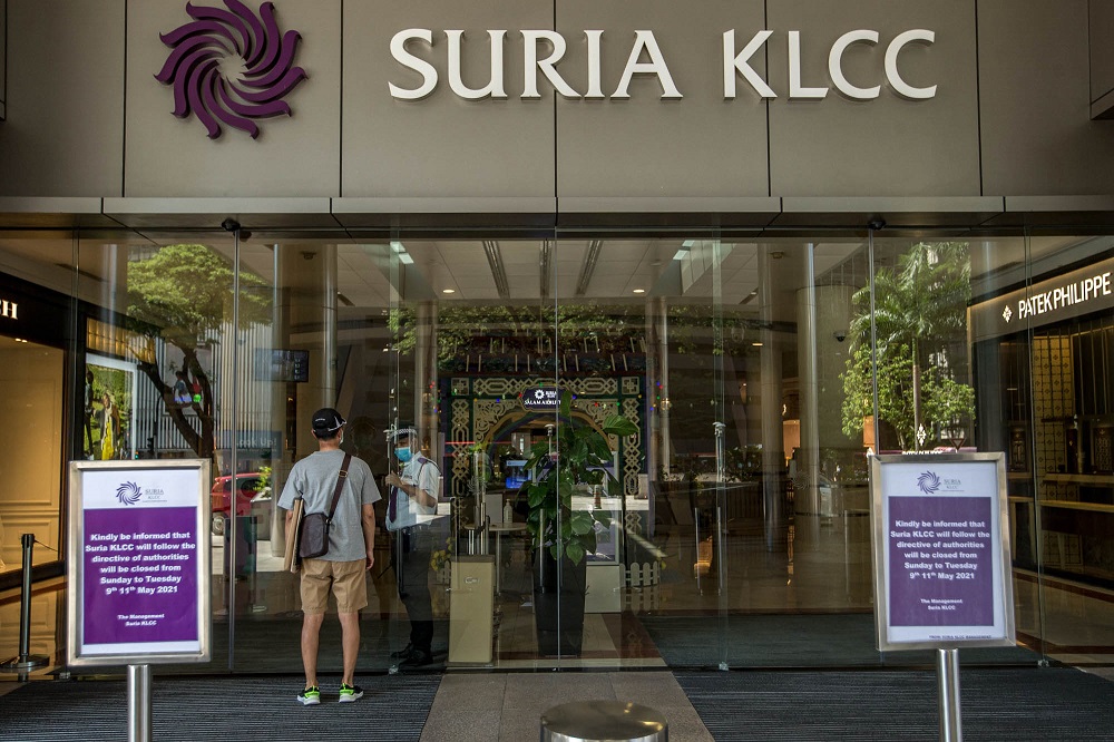 A general view outside Suria KLCC during the three-day closure rule for premises flagged as potential hotspots under the governmentu00e2u20acu2122s HIDE system in Kuala Lumpur May 9, 2021. u00e2u20acu2022 Picture by FIrdaus Latif