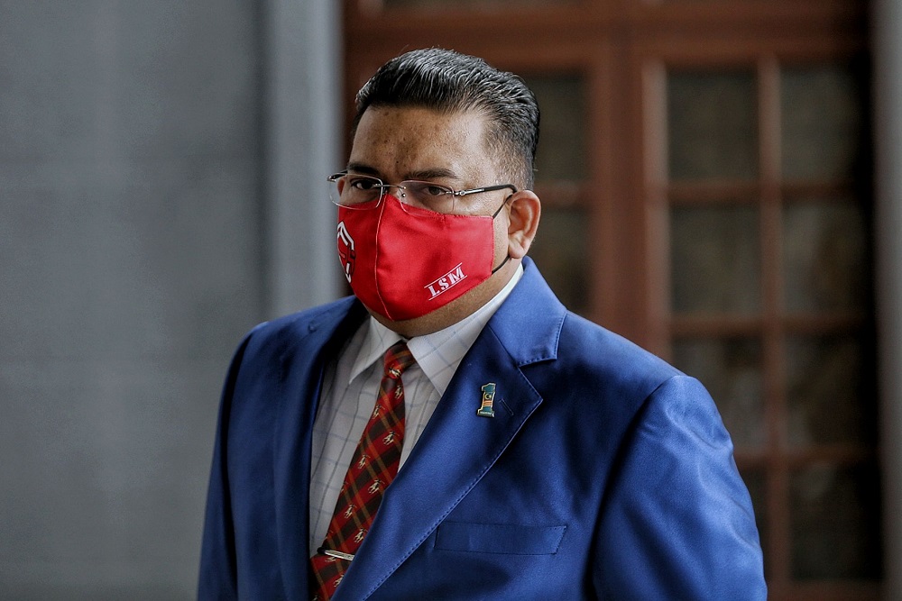 Former Umno Supreme Council member Datuk Lokman Noor Adam is pictured at the Kuala Lumpur High Court May 19, 2021. u00e2u20acu2022 Picture by Ahmad Zamzahuri