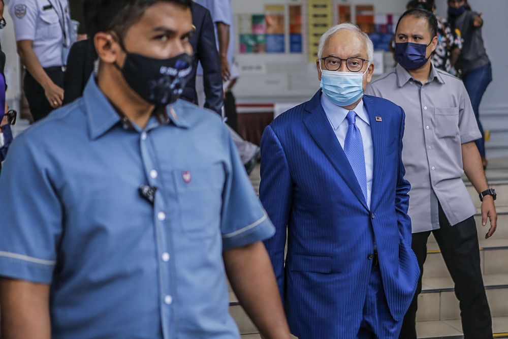 Datuk Seri Najib Razak is pictured at the Kuala Lumpur High Court May 20, 2021. u00e2u20acu2022 Picture by Hari Anggara