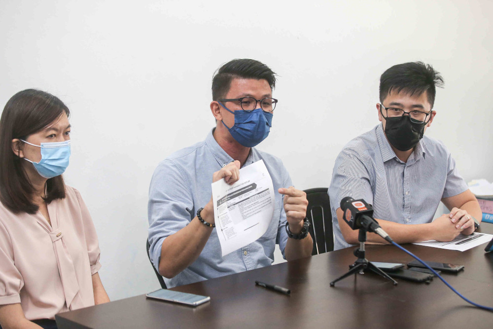 (From left) Teja assemblyman Sandrea Ng, Simpang Pulai assemblyman Tan Kar Hing and Pasir Pinji assemblyman Howard Lee and speaking to press at Gopeng Parliament service centre in Ipoh, May 3, 2021. u00e2u20acu201d Picture by Farhan Najib