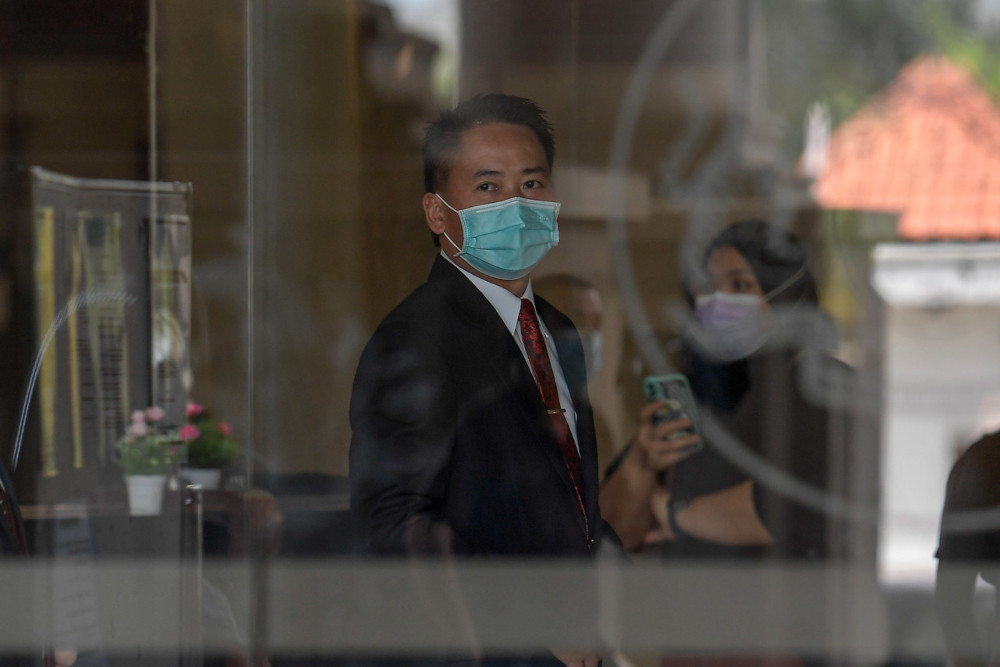 Former Sabah Infrastructure Development Minister Datuk Peter Anthony at the Kuala Lumpur Sessions Court, May 4, 2021. u00e2u20acu201d Bernama pic 