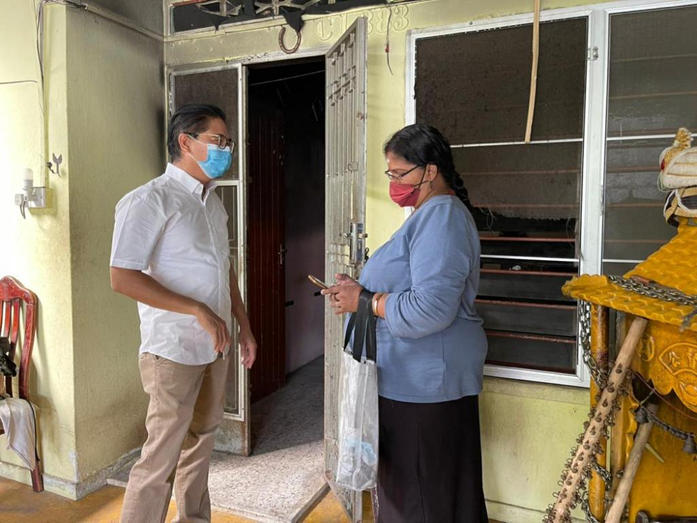 Thanks to Anandaveli the puppy, a family of five at Eastern Garden in Teluk Intan was saved from a fire that engulfed their home. u00e2u20acu2022 Picture courtesy of Terence Naidu