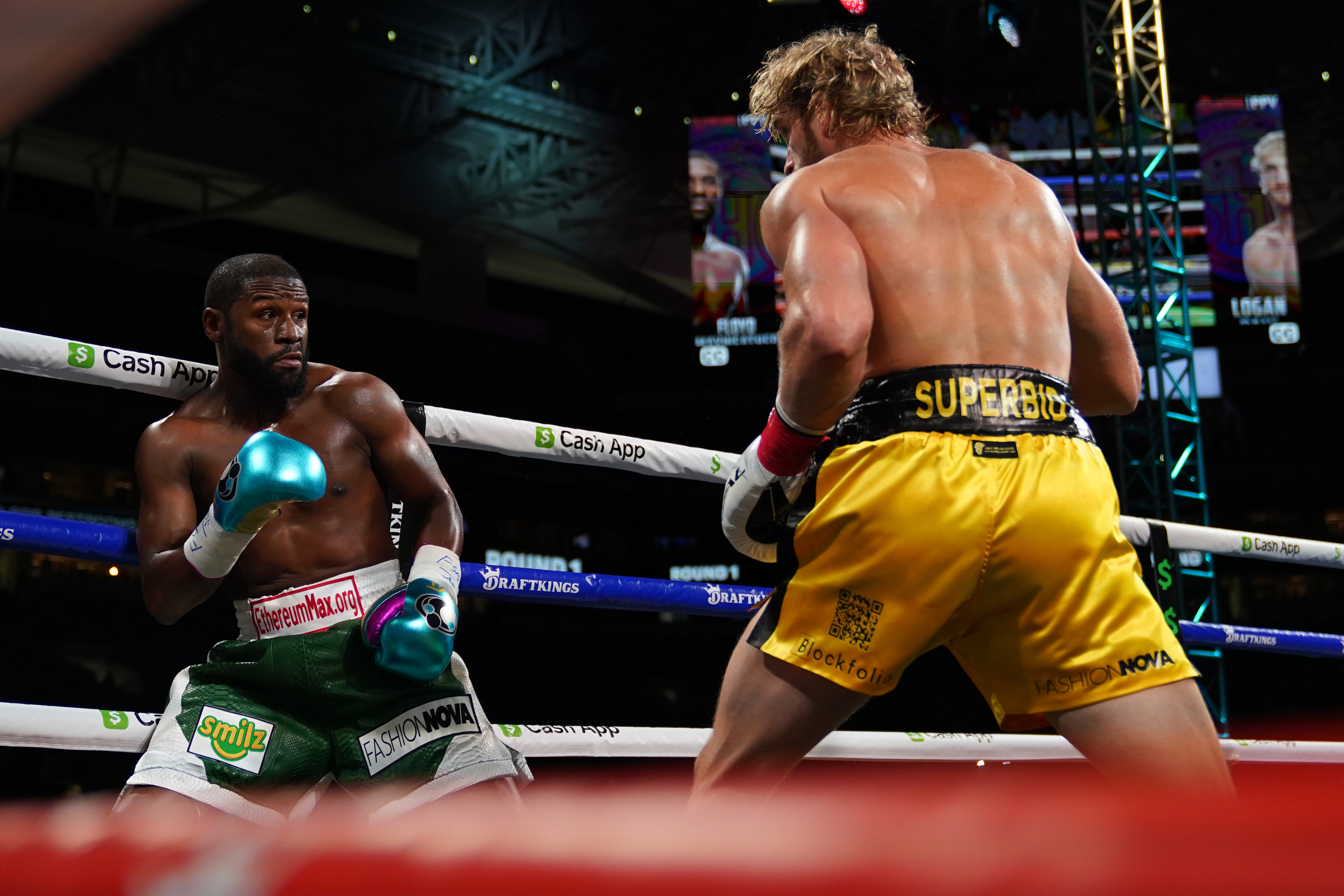 Floyd Mayweather fights Logan Paul during an exhibition boxing match at Hard Rock Stadium in Miami Gardens, Florida June 6, 2021. u00e2u20acu201d Reuters pic