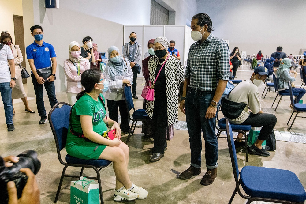 Khairy Jamaluddin visits the Mitec Covid-19 vaccine distribution centre in Kuala Lumpur June 26, 2021. u00e2u20acu2022 Picture by Firdaus Latif
