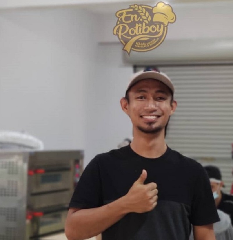 Ridzuan now owns a bakery known as En.Rotiboy. u00e2u20acu2022 Picture via Facebook/En.RotiboyHQ