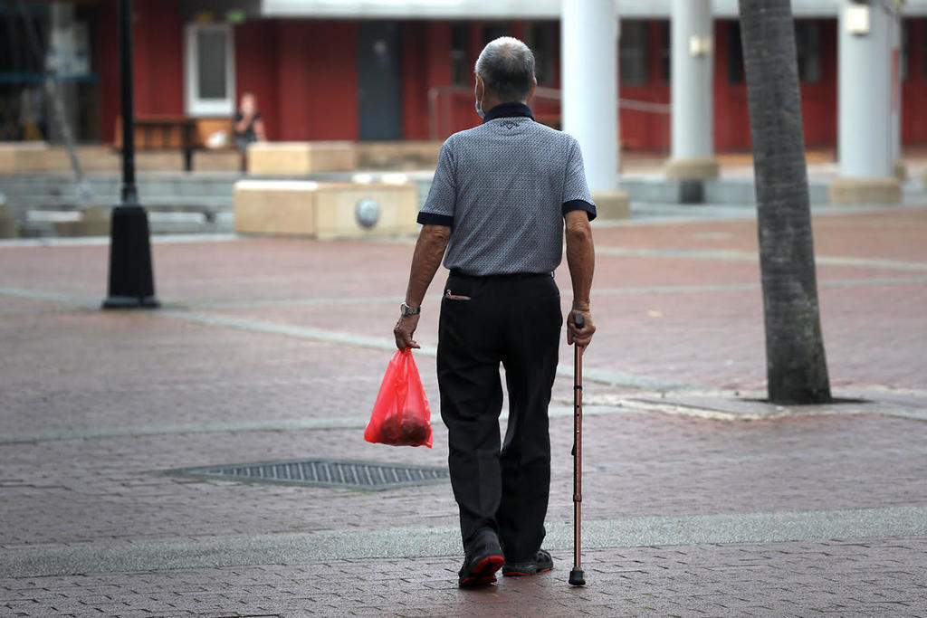 The importance of vaccination could be seen from the clusters related to the one at 115 Bukit Merah View Market and Hawker Centre, Associate Professor Kenneth Mak said. u00e2u20acu201d TODAY pic