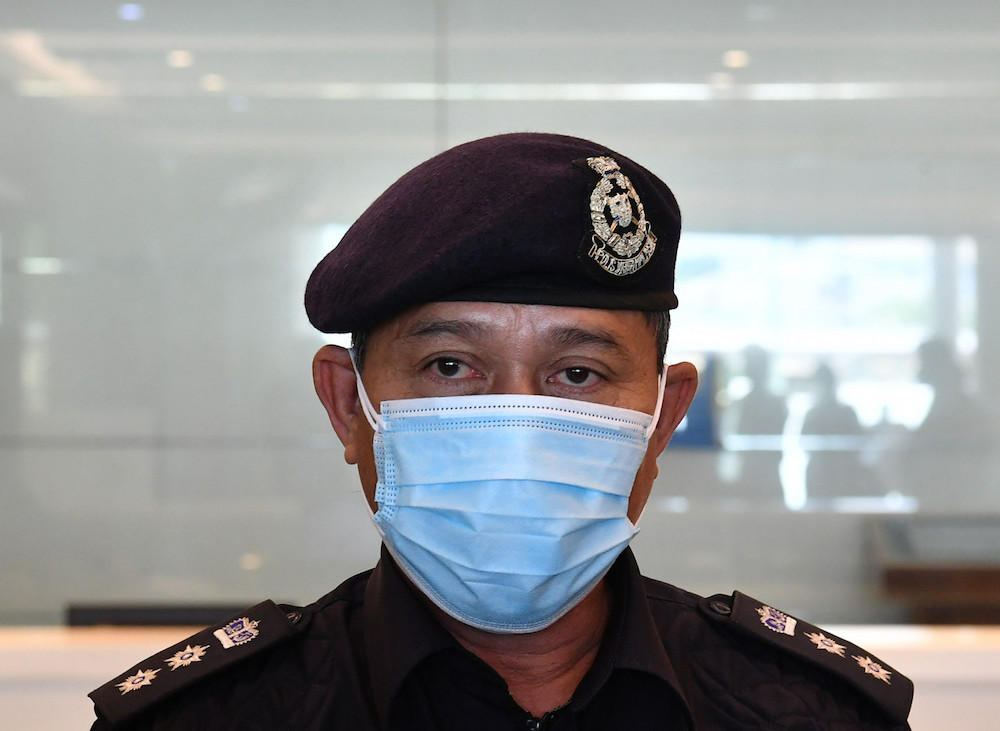 Sepang police chief ACP Wan Kamarul Azran Wan Yusof speaks to the media after doing a spot check on factories during Op Patuh, July 2, 2021. u00e2u20acu201d Bernama pic