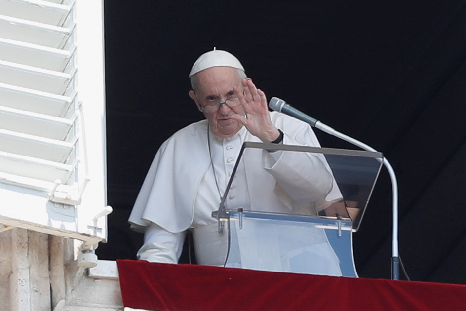 Pope Francis waves as he leaves after leading Angelus prayer from his window at the Vatican following intestinal surgery, at the Vatican, July 18, 2021. u00e2u20acu201d Reuters picnn