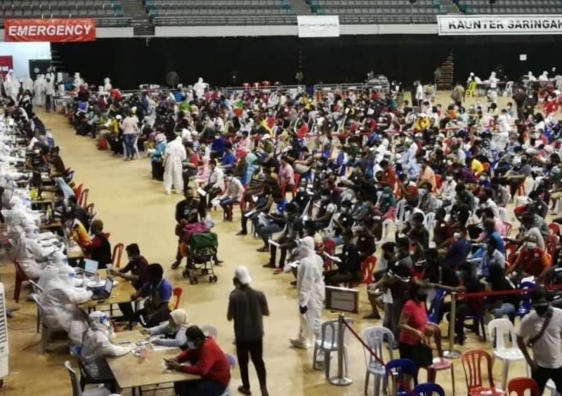 The ministry said that the crowds of Covid-19 positive individuals began to congest the Stadium Malawati CAC by midday. u00e2u20acu201d Picture from Facebook/Kementerian Kesihatan Malaysian
