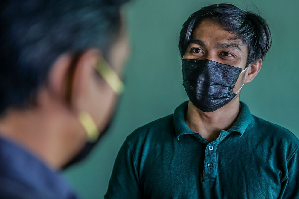Restaurant owner Mohd Faisal Abdullah, 28, speaks to Malay Mail during an interview at UTC Sentul July 2, 2020. — Picture by Hari Anggara