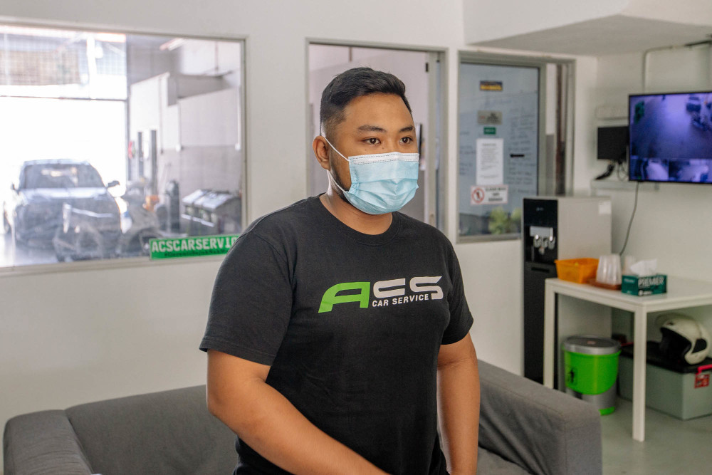 Riza Nor Naqiyuddin, 22, speaks to Malay Mail during an interview in Ampang July 2, 2021. — Picture by Firdaus Latif